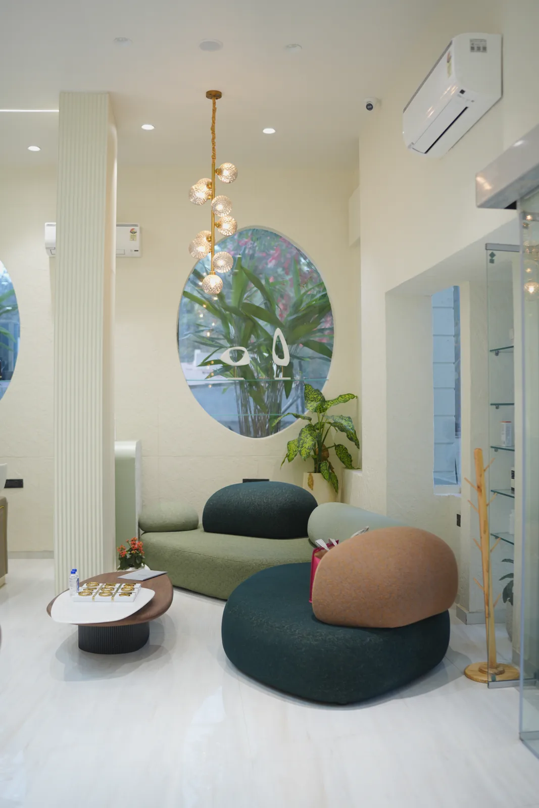 Premium Salon Ambience