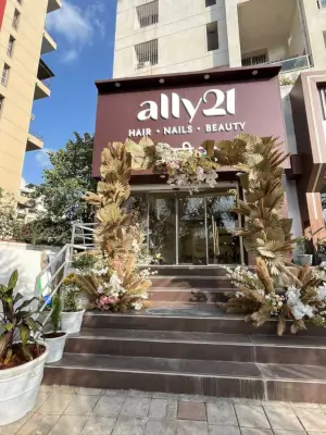 Front Exterior view of Ally 21 Salon